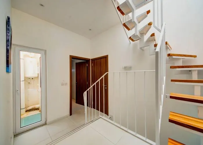 2 Min Walk From Mdina Townhouse 招待所